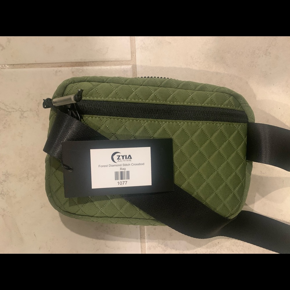 Zyia Forest Diamond Cross Body Bag